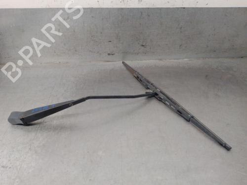 Used Rear windshield wiper arm Rear windshield wiper arm 39648599 39648599