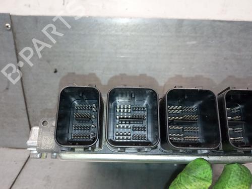 Engine control unit (ECU) LAND ROVER DEFENDER Station Wagon (L663) D250 MHEV 4x4 | BP30298696M57