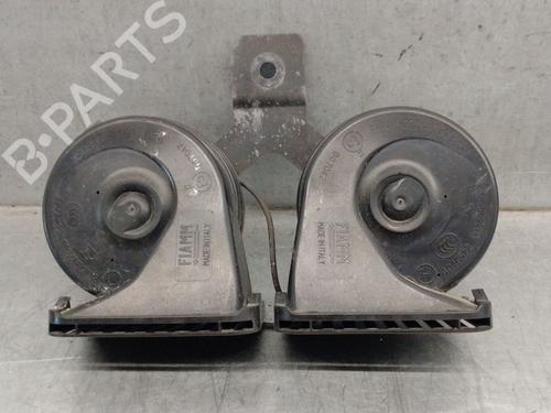 Used Horn LAND ROVER RANGE ROVER EVOQUE (L538) 2.0 D 4x4 (150 hp) 27190612