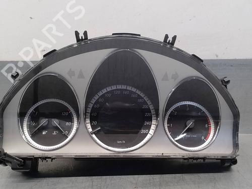 Used Instrument cluster MERCEDES-BENZ GLK-CLASS (X204) 320 CDI 4-matic (204.983) (224 hp) 17019874