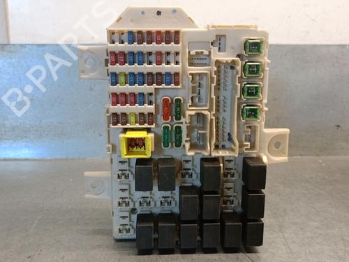 Used Fuse box Fuse box MITSUBISHI COLT VI (Z3_A, Z2_A) 1.5 DI-D (Z39A) (95 hp) 35944283 35944283
