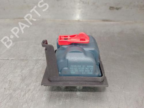 Used Fuel door actuator Fuel door actuator MERCEDES-BENZ A-CLASS (W176) A 45 AMG 4-matic (176.052) (360 hp) 39613676 39613676