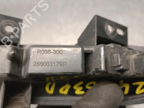 Right front indicator RENAULT GRAND SCÉNIC III (JZ0/1_) 1.5 dCi (JZ09, JZ0D, JZ10, JZ14, JZ1G, JZ29, JZ2C) | BP32470938C33 