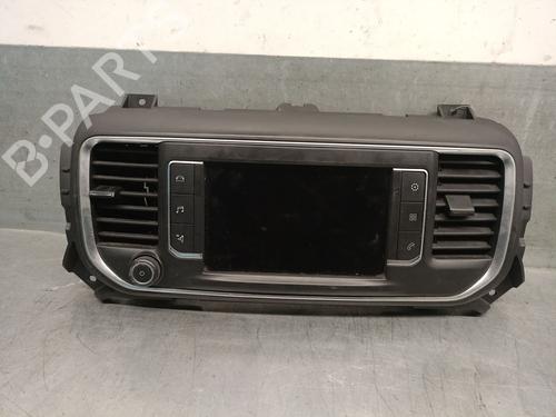 display-monitor-peugeot-expert-van-v_-2016-33557259 main image