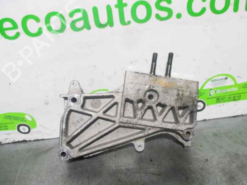 Used Engine mount Engine mount 8762294 8762294