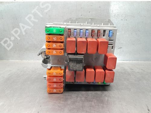 Used Fuse box Fuse box 36775927 36775927