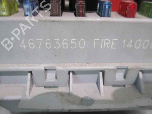 Fuse box FIAT PUNTO (188_) 1.2 16V 80 (188.233, .235, .253, .255, .333, .353, .639,... | BP6166159E1 