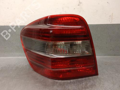 Used Left taillight MERCEDES-BENZ M-CLASS (W164) ML 280 CDI 4-matic (164.120) (190 hp) 30580486