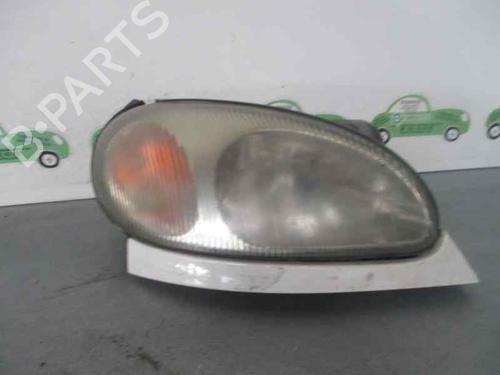 Used Right headlight Right headlight 2588756 2588756