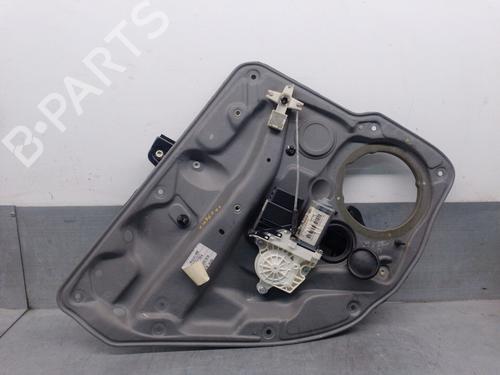 Vindusheismekanisme venstre bak VW GOLF IV (1J1) 1.9 TDI (110 hp) 31363098