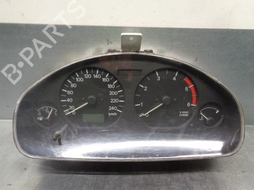 Used Instrument cluster MITSUBISHI CARISMA (DA_) 1.9 DI-D (DA5A) (102 hp) 10525684