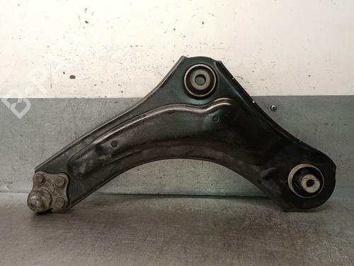 Used Right front suspension arm Right front suspension arm RENAULT FLUENCE (L3_) Z.E. (95 hp) 34137679 34137679