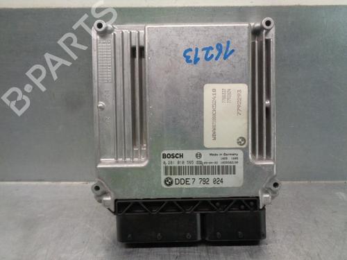 Used Engine control unit (ECU) BMW 3 (E46) 320 d (150 hp) 10506180