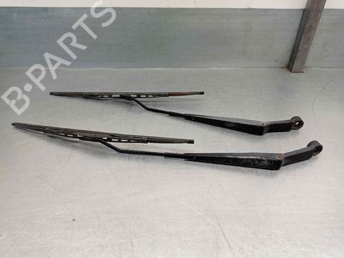 Used Front windshield wiper arm DAEWOO LACETTI Hatchback (KLAN) 1.4 (95 hp) 13938869