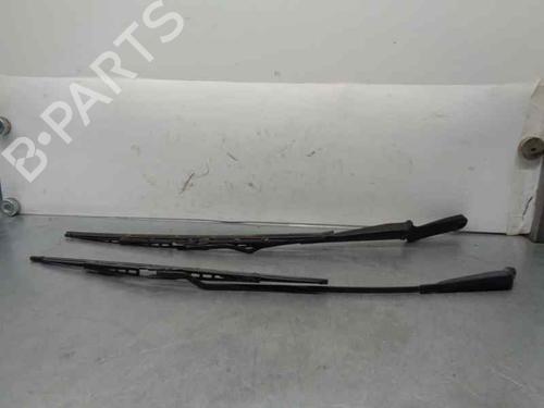 Used Front windshield wiper arm VW POLO (6N2) 1.4 16V (75 hp) 6542770