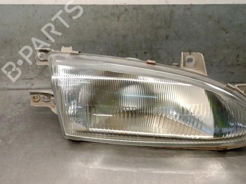 Used Right headlight HYUNDAI ACCENT I (X-3) 1.3 i 12V (84 hp) 31329850
