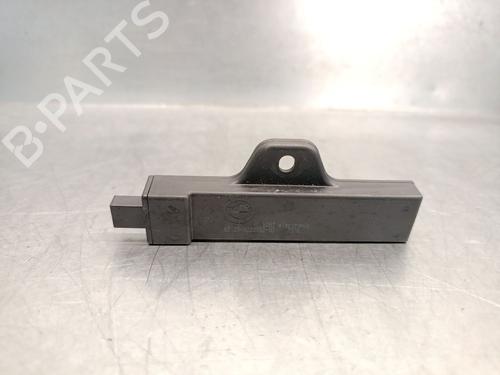 Used Antenna/Base BMW 5 (G30, F90) 520 d (190 hp) 26906375