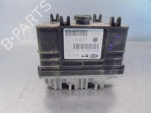 Used Engine control unit (ECU) VW POLO III (6N1) 75 1.6 (75 hp) 15901094