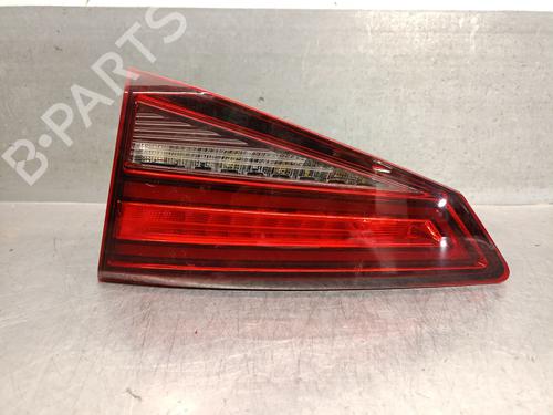 Højre baklys, luke SEAT ATECA (KH7, KHP) 1.5 TSI (150 hp) 31138475