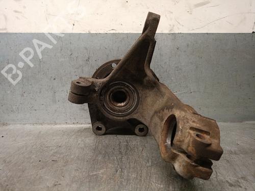 Used Left front steering knuckle PEUGEOT 206 Hatchback (2A/C) 1.4 i (75 hp) 22726924