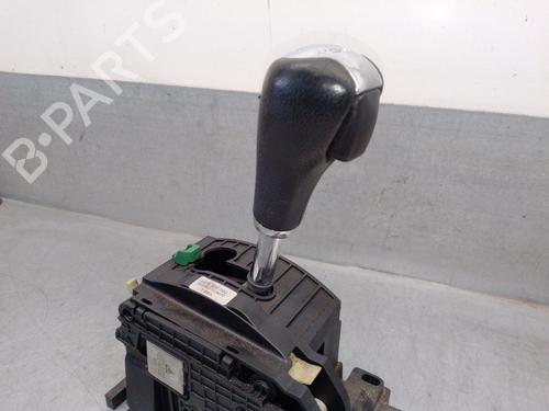 Gear lever LAND ROVER RANGE ROVER III (L322) 3.6 D 4x4 | BP25770058M90 
