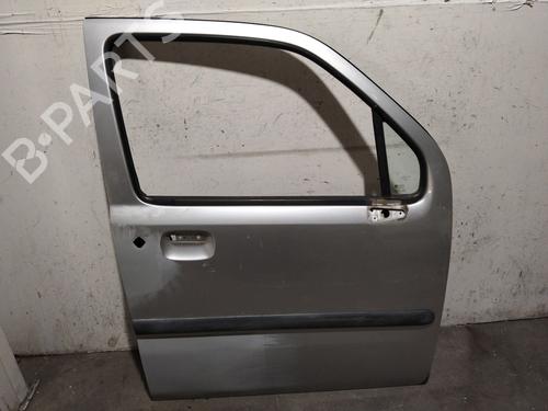 Used Right front door Right front door OPEL AGILA A (H00) 1.2 16V Twinport (F68) (80 hp) 40544019 40544019