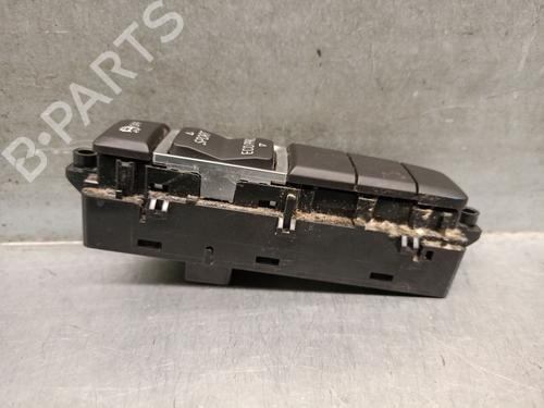 Switch BMW X2 (F39) sDrive 18 i | BP31924802I30