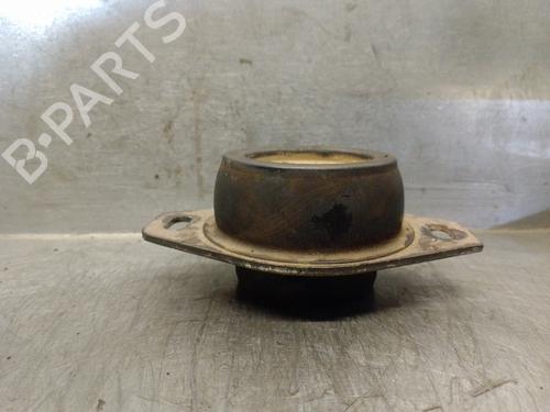 Used Engine mount CITROËN XSARA (N1) 2.0 HDi 90 (90 hp) 15779532