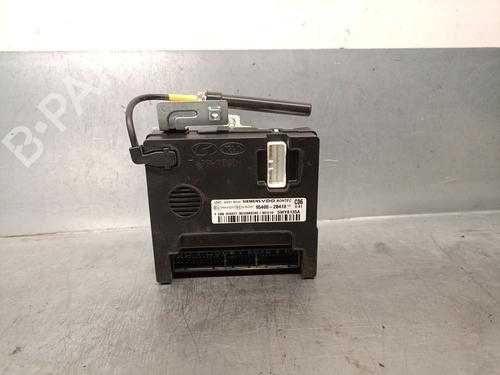 Used Electronic module HYUNDAI SANTA FÉ II (CM) 2.2 CRDi GLS (150 hp) 22738430