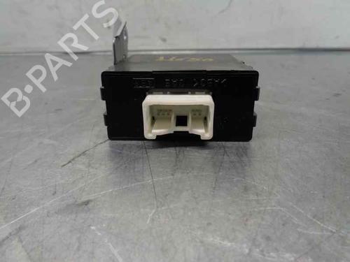 Control unit TOYOTA COROLLA Verso (_E12_)  | BP6447587M11 