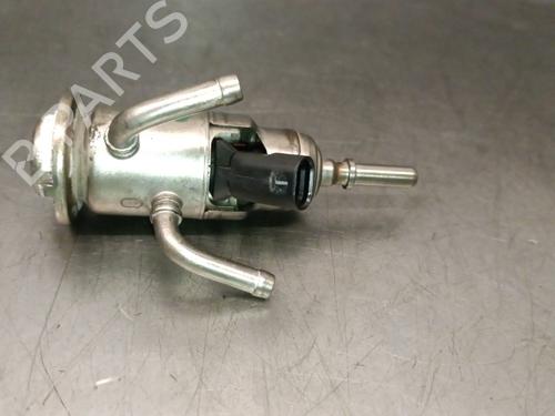 Injecteur Injecteur MINI MINI COUNTRYMAN (F60) Cooper D ALL4 (150 hp) 36306648 36306648