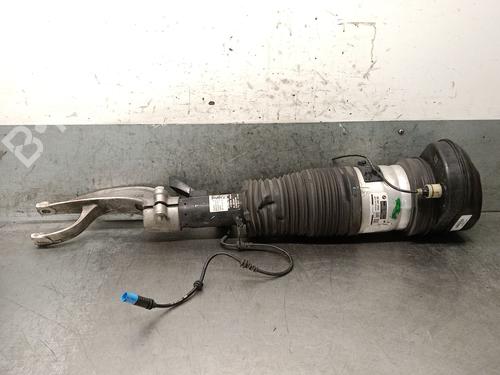 Used Right front shock absorber Right front shock absorber BMW X5 (G05, F95) xDrive 45 e Plug-in Hybrid (394 hp) 33233189 33233189