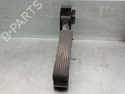 pedal-mercedes-benz-s-class-w221-v221-2005-2006-2007-2008-2009-2010-2011-2012-2013-32111625 main image