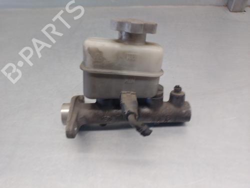 Used Brake master cylinder Brake master cylinder HYUNDAI SANTA FÉ I (SM) 2.0 CRDi (113 hp) 13025562 13025562
