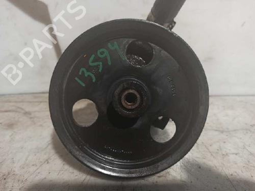 Used Steering pump FORD MONDEO II (BAP) 1.8 i (115 hp) 8228031