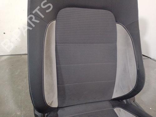 Left front seat TOYOTA AVENSIS Saloon (_T27_) 2.0 D-4D (WWT271_) | BP30579666C15
