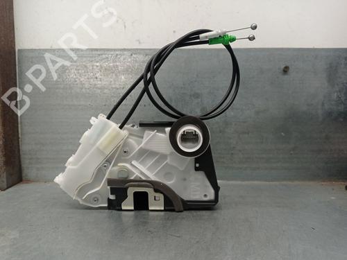 Front right lock TOYOTA YARIS (_P13_) 1.5 (NSP131_) | BP23427009C97 