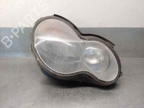 Højre forlygte MERCEDES-BENZ C-CLASS (W203) C 320 (203.064) (218 hp) 33183005