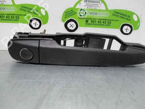 Used Front left exterior door handle MERCEDES-BENZ M-CLASS (W163) ML 270 CDI (163.113) (163 hp) 2122973