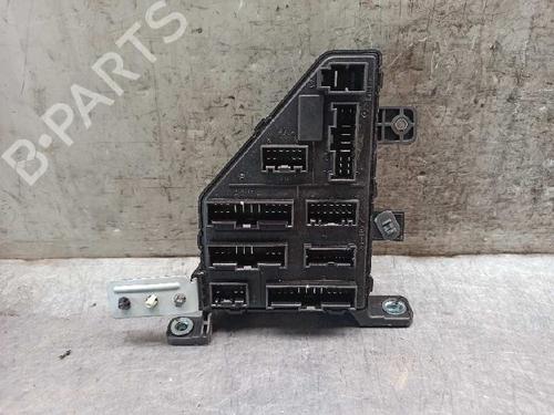 Fuse box KIA SPORTAGE II (JE_, KM_) 2.0 CRDi | BP7846883E1 