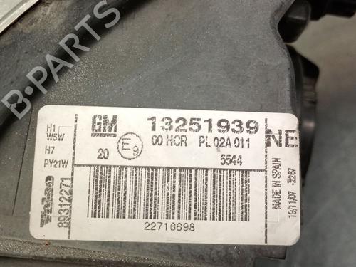 Left headlight OPEL VECTRA C GTS (Z02) 1.9 CDTI (F68) | BP32068061C28 