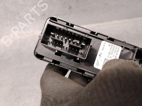 Left front window switch CITROËN C4 III (BA_, BB_, BC_) 1.2 Hybrid 136 (BAHPYJ) | BP36868787I27 - Image 4