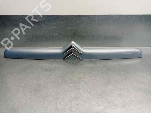 Used Tailgate handle CITROËN XSARA (N1) 2.0 HDi 109 (109 hp) 11487444