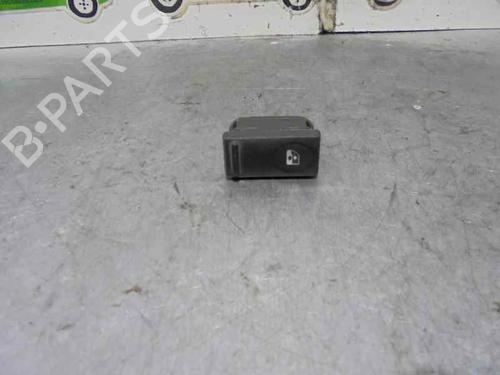 Used Right front window switch Right front window switch RENAULT 19 II Cabriolet (D53_, 853_) 1.8 (853A) (90 hp) 11930260 11930260