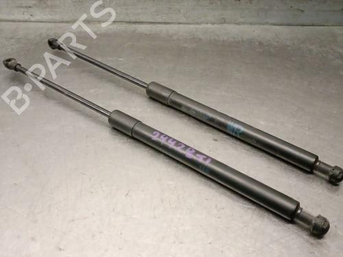 Vérin de coffre/hayon TOYOTA AVENSIS Estate (_T25_) 2.0 D-4D (ADT250_, ADT250R) (126 hp) 31329853