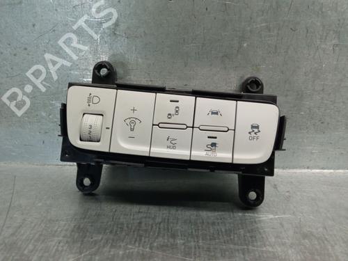 Used Switch HYUNDAI KONA (OS, OSE, OSI) 1.6 T-GDi (177 hp) 28103439