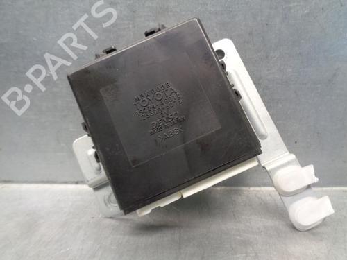 Used Electronic module LEXUS RX (MCU15) 300 AWD (MCU15) (201 hp) 9727526