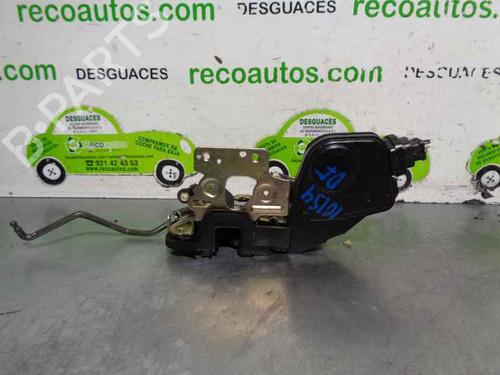 Used Front left lock HYUNDAI TRAJET (FO) 2.0 CRDi (113 hp) 4977811