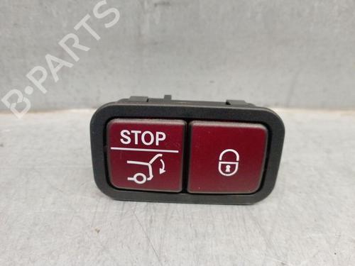 Used Switch MERCEDES-BENZ GLA (H247) GLA 200 d 4-matic (247.713) (150 hp) 25746060