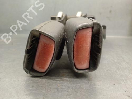 Engate do cinto VOLVO V40 Estate (645) [1995-2004]  31131596